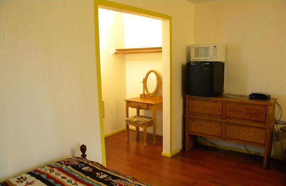 וויליאמס Grand Motel מראה חיצוני תמונה