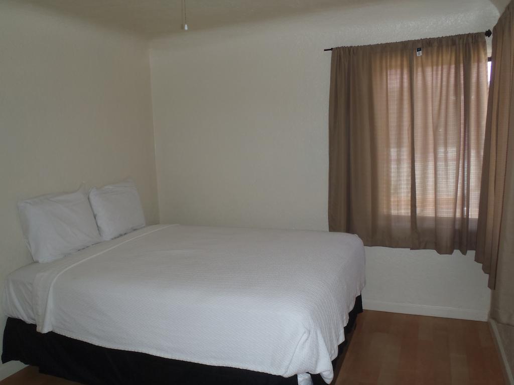 וויליאמס Grand Motel חדר תמונה